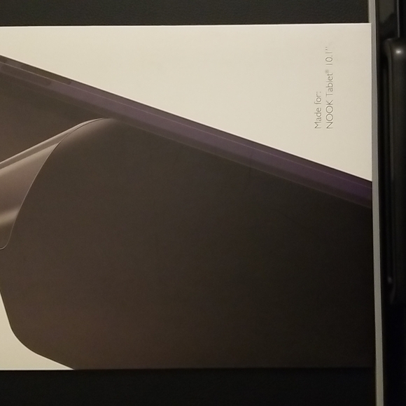 Brand New cover and anti-glare screen protector kit - Picture 8 of 12